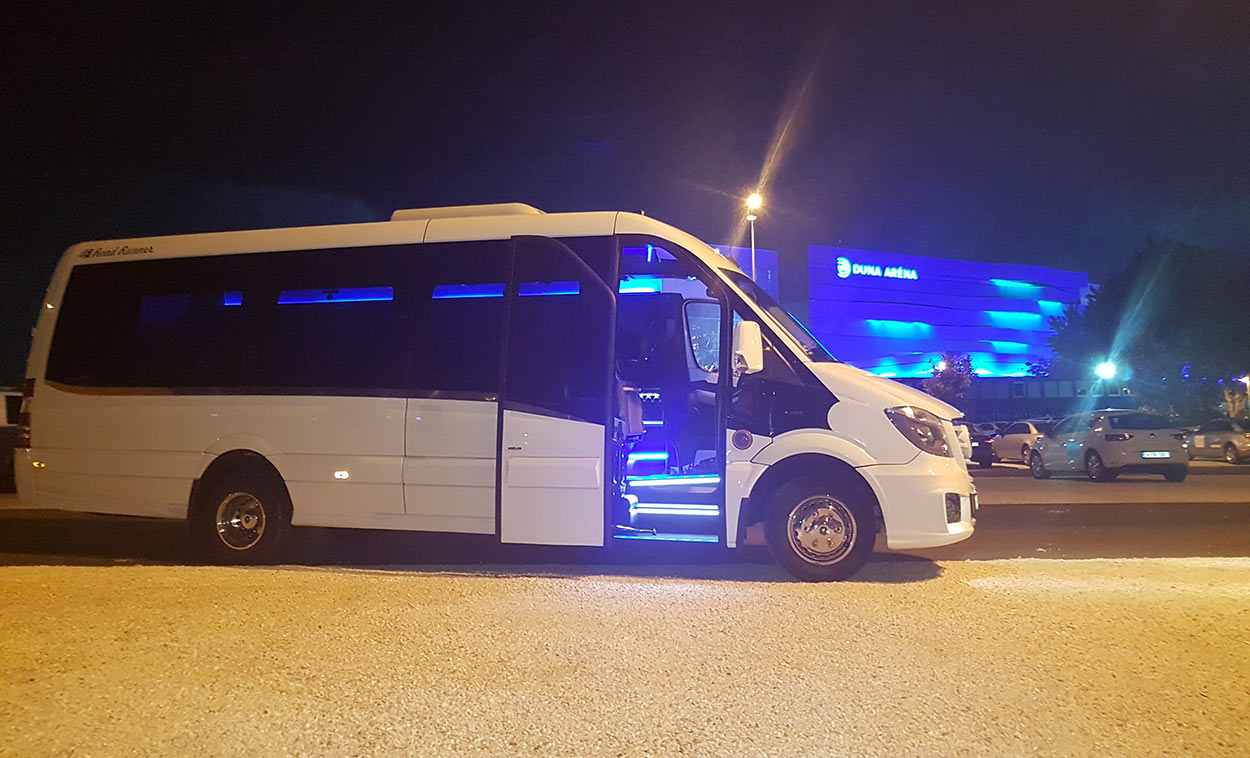 Belföldi és Külföldi Személyszállítás Belföldi és Külföldi Személyszállítás